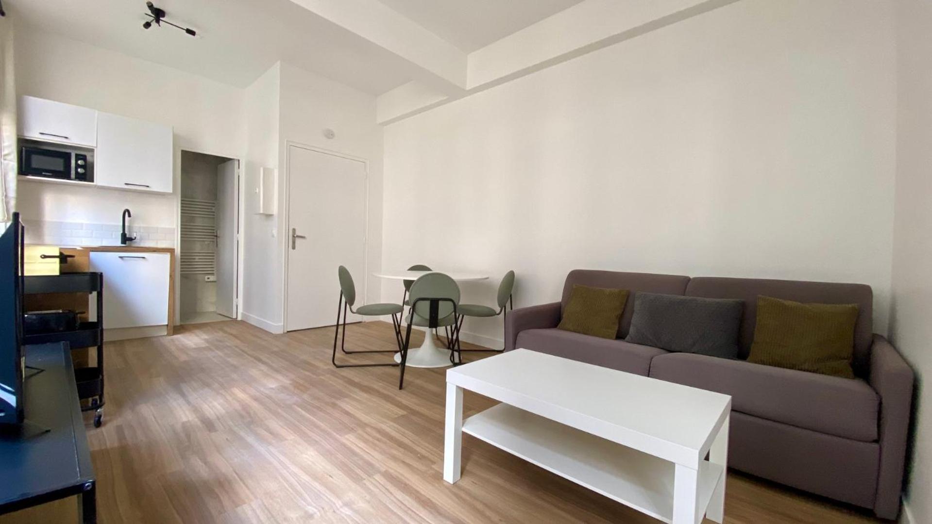 Appartement Charmant Proche Grands Boulevard 4P Paris Exterior photo